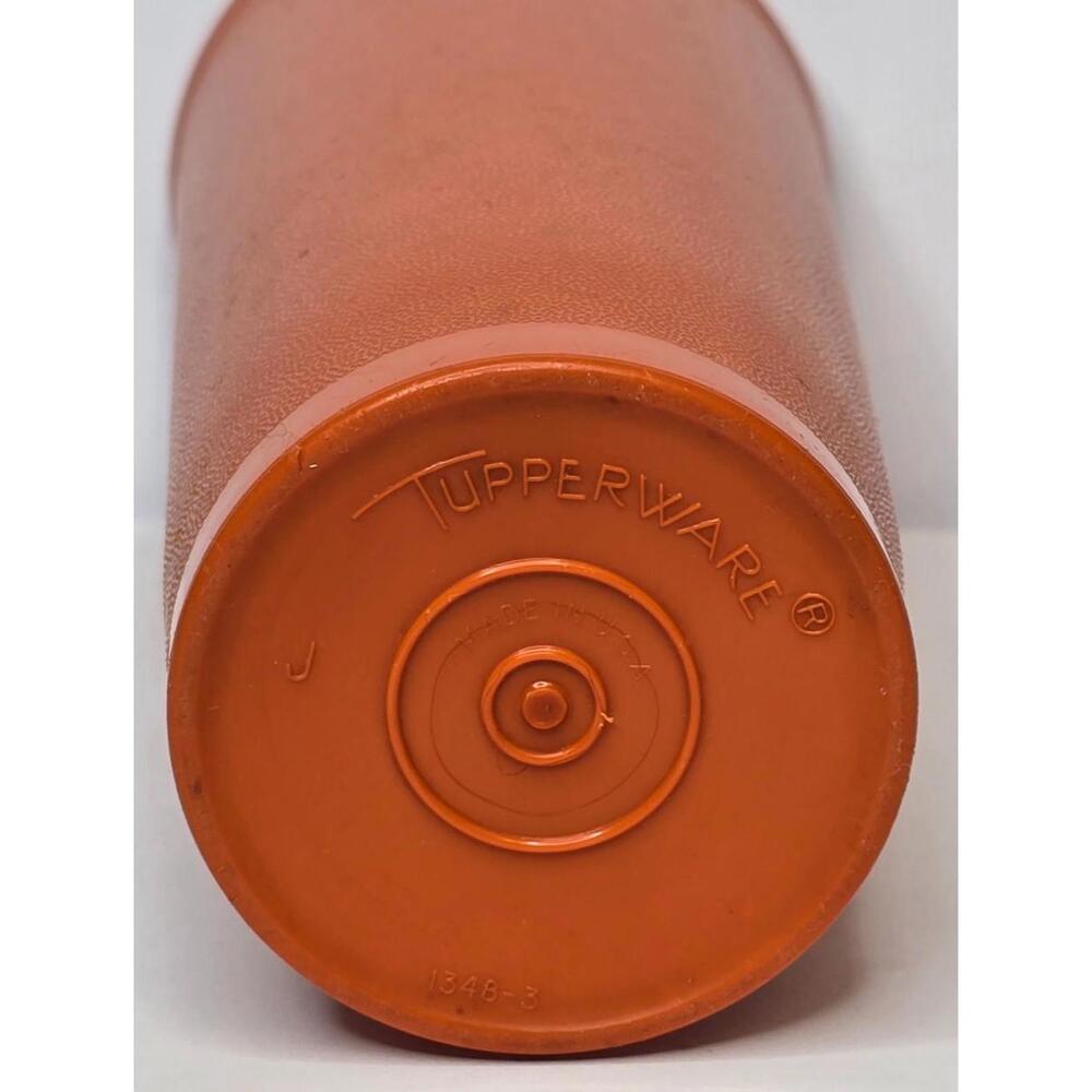 VINTAGE TUPPERWARE STACKABLE TUMBLER CUP IN HARVEST ORANGE‎ COLOR SIZE: 16oz - Picture 3 of 4